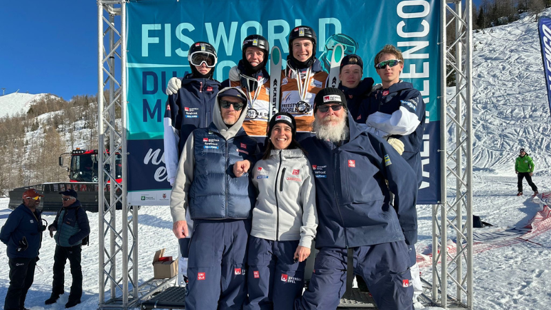 De svenska laget på världscupavslutningen i Italien. Foto: SSF. 